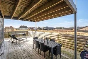 Pool House With Activity Room, Built In 2020, With A View Of The North Sea