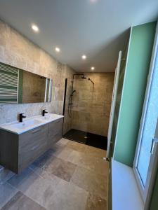 Appartements Maison d'Alice - avec SPA : photos des chambres