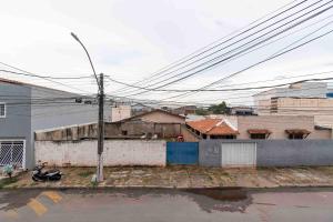 Quarto familiar, 1 cama de casal e 2 de solteiro