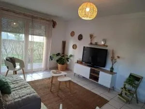 Appt La Pérouse Centre Ville Terrasse - 卡斯特尔