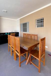 Casa entre Caragua e São Sebastião com piscina