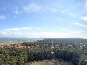 Spacieuse villa au Cap Ferret, proche Plage des Américains, 5 chambres, jardin, wifi, 10 pers - FR-1-736-26