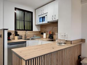 Benidorm Blue Levante Beach Apartment 1