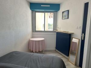 Appartement rénové, 4 couchages, proche plage et commerces, parking privé, Port Camargue - FR-1-250-44