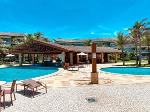 Porto das Dunas Apê na Areia com Banheira Relaxante e acesso direto para a praia! Ideal para Famílias, Lazer e Conforto