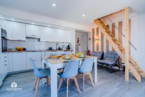 Cantinho dos Pereiras - Apt center of Santa Cruz