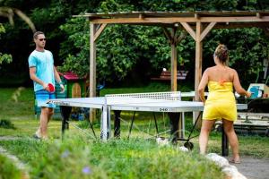 Campings Camping 4 etoiles - Piscine - ccbadea : photos des chambres