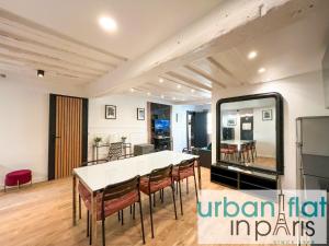 Appartements 100 - Luxury 2 Bedroom - Beaubourg Marais : photos des chambres