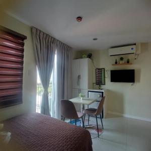 B-twins Condo Rentals