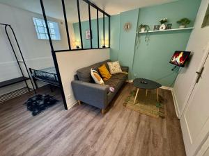 Appartements Joyeuse Escale a la Gare - 368 : Studio