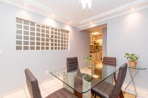 Quarto familiar, 1 cama de casal e 2 de solteiro