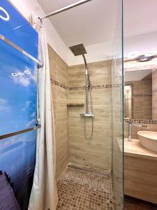 Appartements Charmant studio, piscine, vue mer proche Monaco : photos des chambres