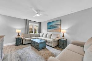 Magnolia Village Condo Unit 506 is a beautiful 2 bed 2 bath condo located in Sandestin Golf and Beach Resort