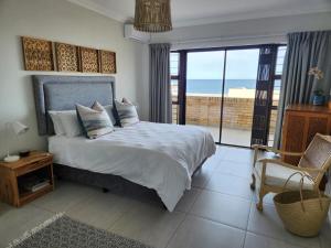 Goldcliff Ballito Beach Apartment