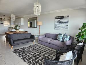 Goldcliff Ballito Beach Apartment