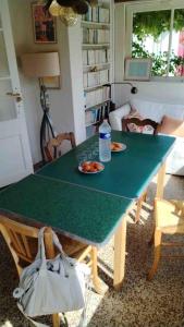 Maisons de vacances La Maison de Marie a 5 minutes a pied de la Plage avec Parking privee et gratuit : photos des chambres