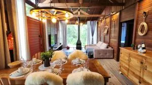 Novidade! Cabana de Temática Equina com hidro e churrasqueira - Águas Brancas