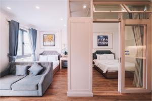 N Queen Apartment Hotel