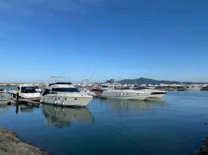Cozy appartement à KABILA Ouvert uniquement aux familles et couples mariés