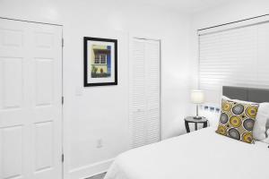 Miami Designer Apartment Unit 4