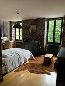 Villas Beautiful stone house with pool : photos des chambres