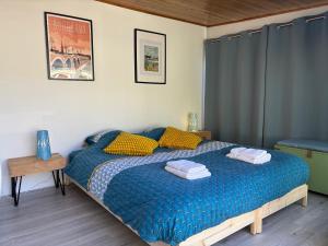 Maisons de vacances Le Troglogite Mignon - Maison et Jardin : Maison 3 Chambres