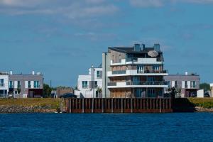 Admiralsdeck Panoramablick, finnische Sauna, 3 Baeder, Fahrstuhl, 2 Terrassen