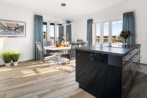 Admiralsdeck Panoramablick, finnische Sauna, 3 Baeder, Fahrstuhl, 2 Terrassen