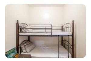 Benjamins crib staycation