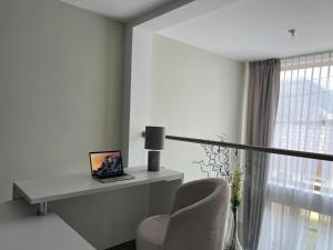 Luxury Villa with Jacuzzi 4 Bedroom 4 Bath