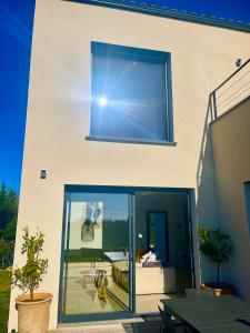 Maison entière Uzès 2 chambres et pas 3 chambres