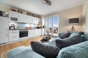 Admiralsblick- 2 OG, Sauna, grosse Dusche, Balkon, Blick auf das Hafenbecken - Hasselberg