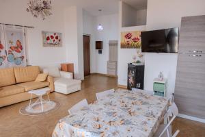 Casa Vacanza - Apri il Cancello e Sei in Acqua