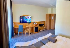 LAS SŁUPSKI PREMIUM APARTAMENTY - - Wifi Netflix Smart TV50 - - Wysoka Jakość za Niską Cenę - - Zapraszamy