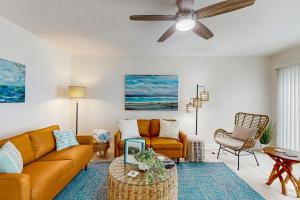 Townhouses In The Cay - A1