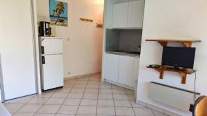 T2- Parking- Plages- Commerces