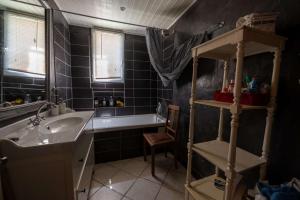 T4 , Jardin arboré et plages à moins de 5 min à pieds