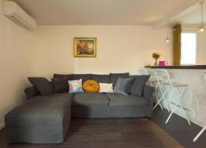 T3 spacieux - climatisé - commerces - plages