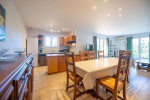 Maison pour 6 personnes , climatisée à 500 m de la plage de Saint Clair