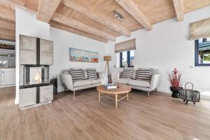 Entdecke das Reethüüs 28 – Ihr neues Schleiferienhaus in Kappeln