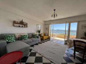 Le Marbello- Vue mer- Plages- Commerces