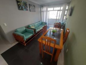 Apartamento 100 m da praia