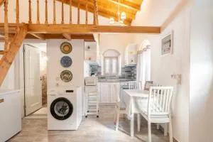 Alicia's Traditional Home In Paradisi - Paradisi