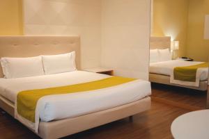 Comfort Queen Room room in Best Western Mirage Hotel Fiera