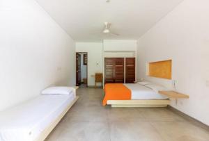 Astonishing 5BR House with pool in Anapoima