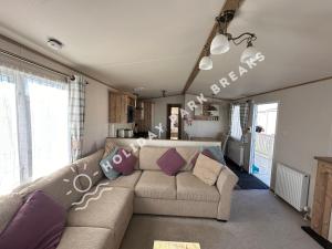 Elan Gold 2bedroom with Bath by Main Complex,West Sands