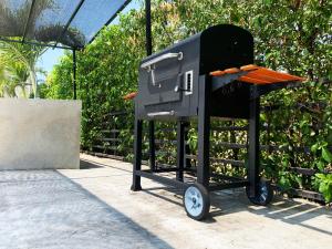 Casa con piscina en GIRARDOT