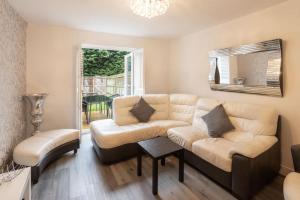 Host & Stay - Coventry Street