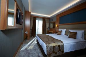Double Room room in Ilkbal Deluxe Hotel Istanbul