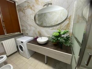 Two-room apartment in Vogheras historic center